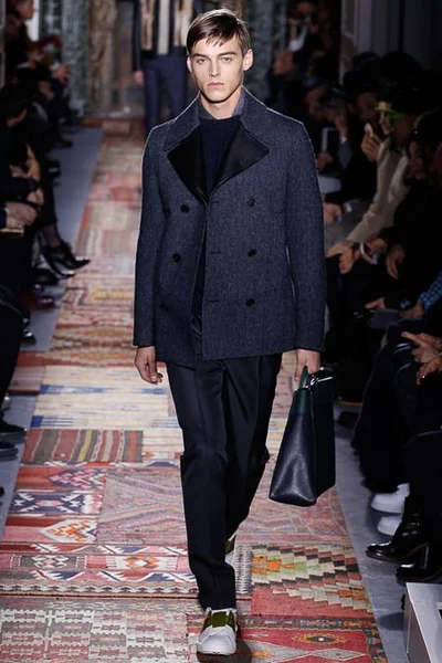Look 42